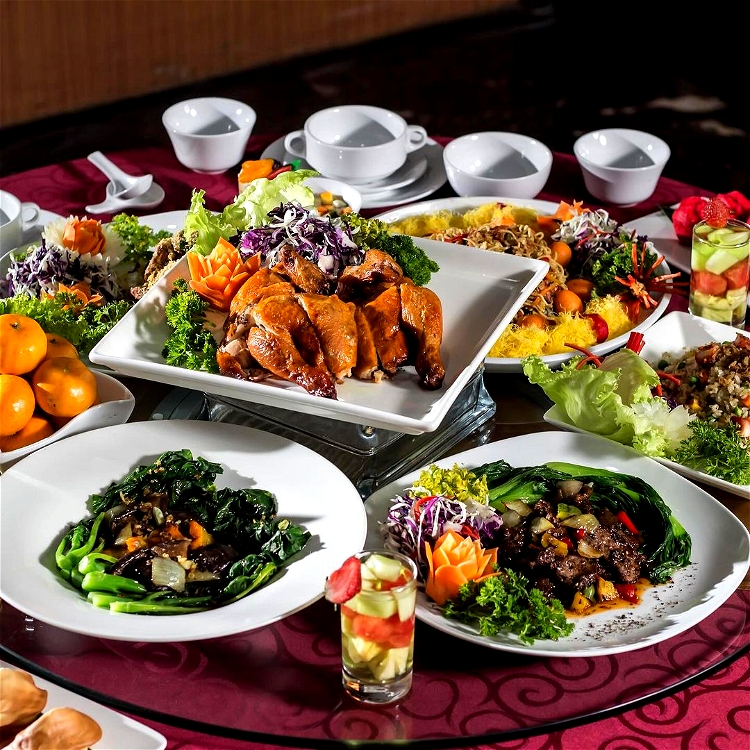 10 CNY Dinner Hotel Surabaya untuk Kumpul Bersama Keluarga