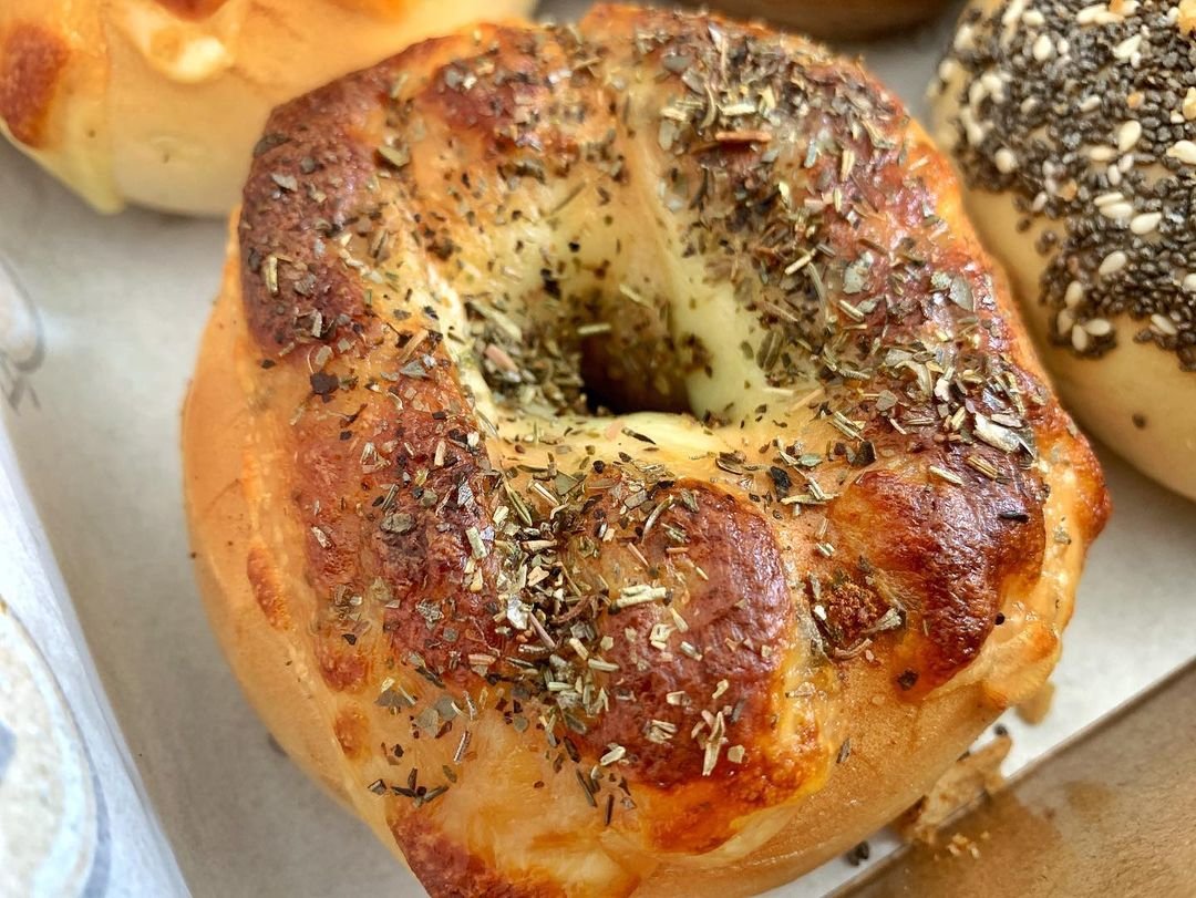 Enak Buat Sarapan, 10 Bagel di Jakarta Ini Wajib Kamu Coba