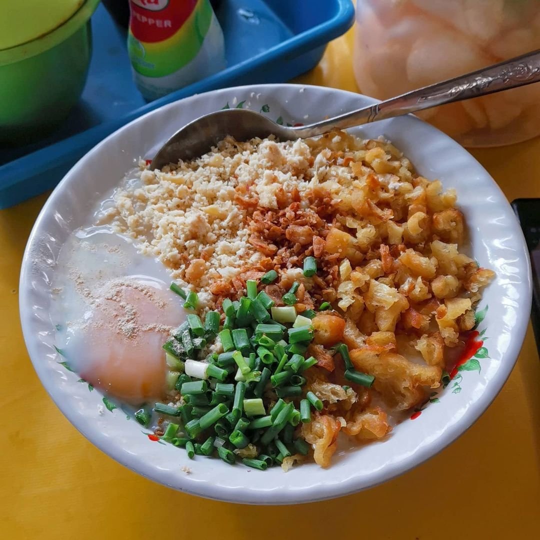 10 Bubur Ayam Surabaya Enak Buat Menghangatkan Perut