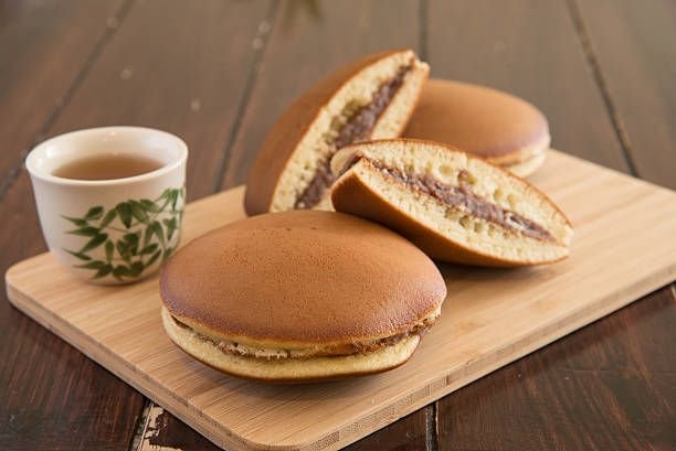 Dorayaki, Camilan Jepang Mirip Pancake Favoritnya Doraemon