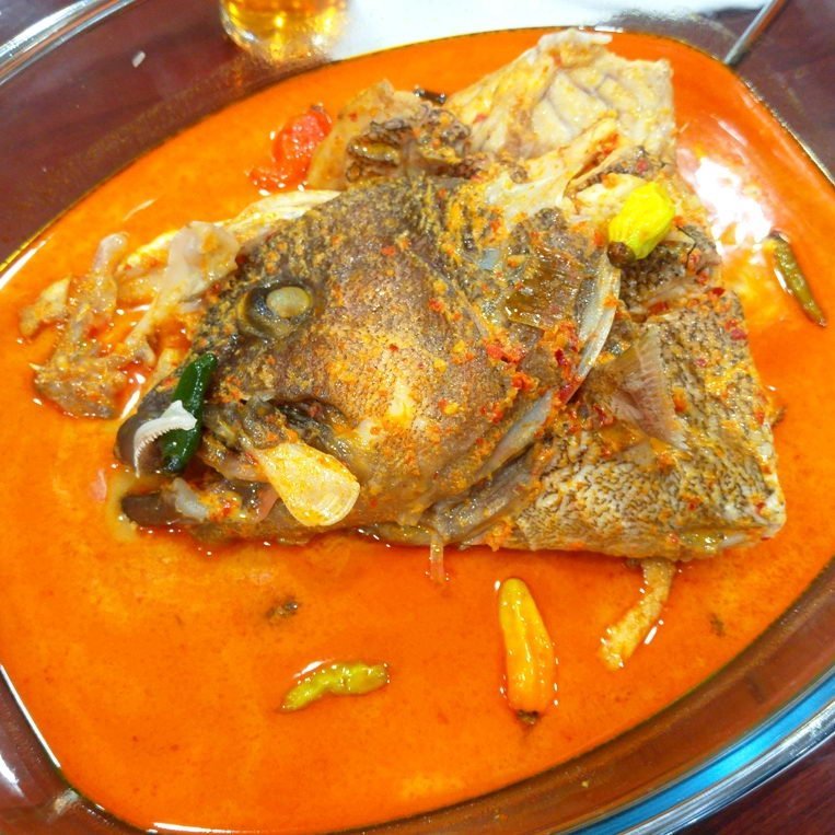 Kenikmatan 7 Menu Kepala Ikan di Jakarta Ini Sulit Dilupakan