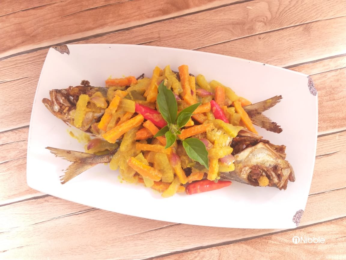 Resep Ikan Acar Kuning Segar, Gampang Dibuat!