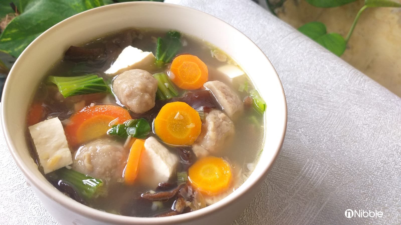 Resep Sayur Sop Bakso untuk Berbuka. Segar dan Praktis