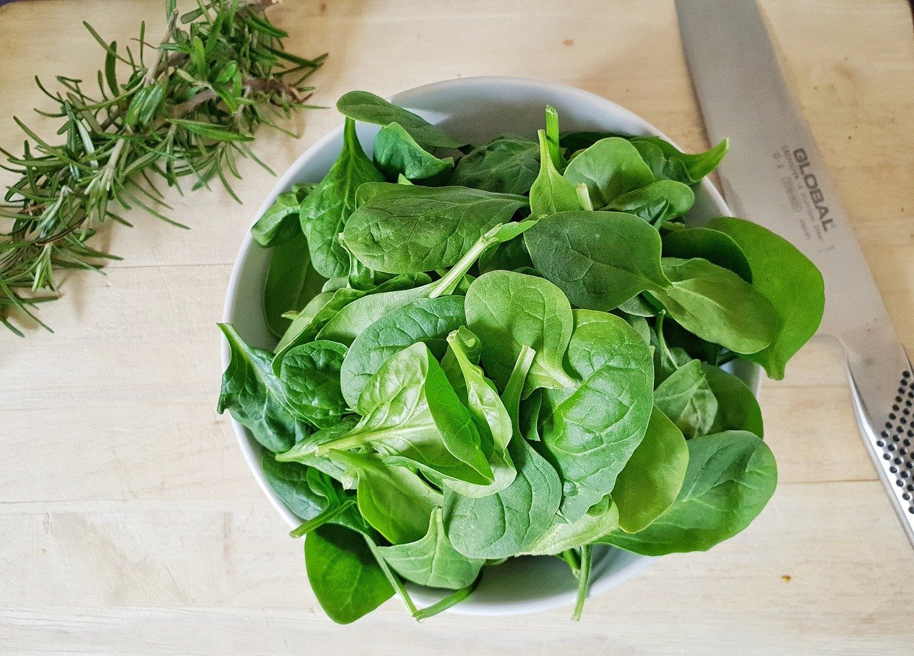 Cara Mengolah Bayam Agar Nutrisinya Gak Hilang