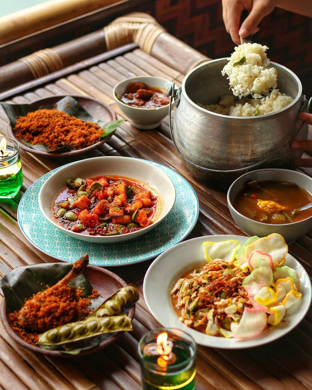 Manjain Perut di 10 Tempat Makan di Sentul Bogor Terpopuler